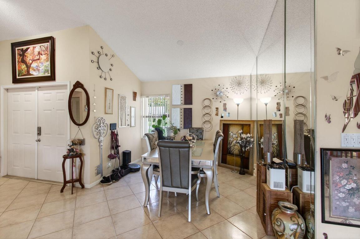 9303 Sun Pointe Dr Boynton Beach, FL 33437