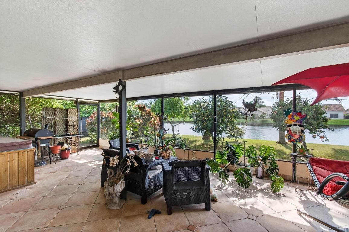 9303 Sun Pointe Dr Boynton Beach, FL 33437