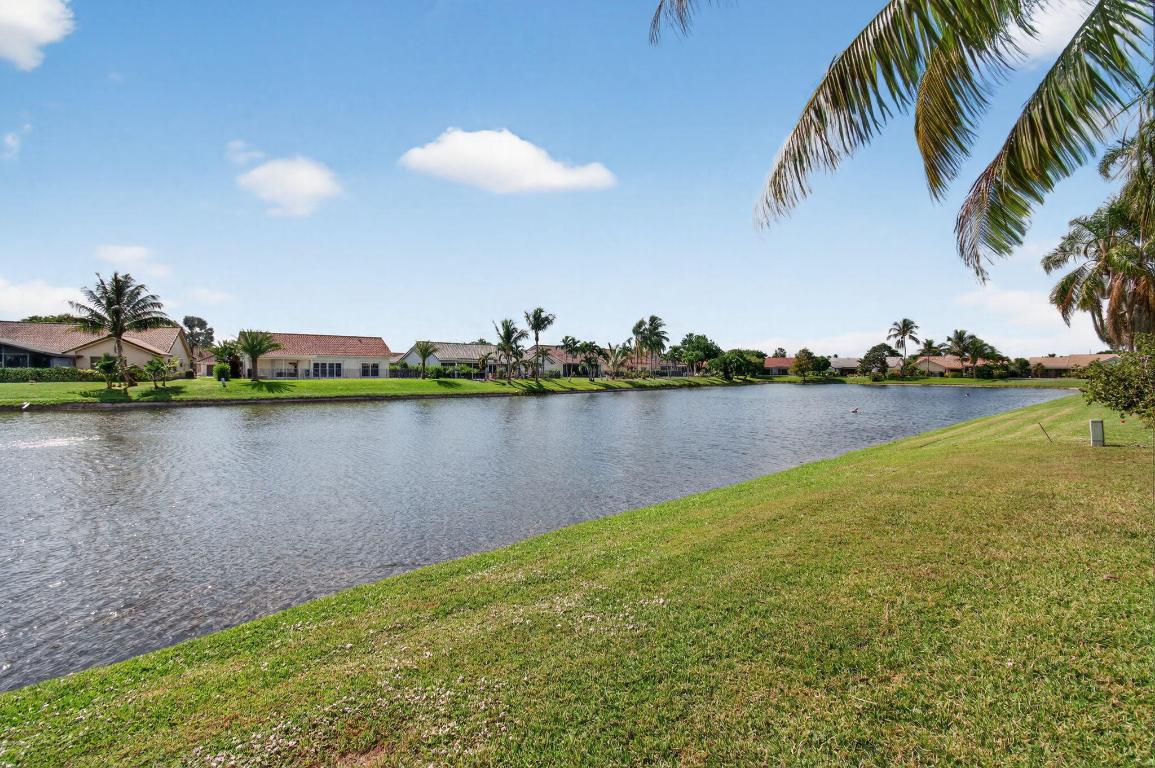 9303 Sun Pointe Dr Boynton Beach, FL 33437