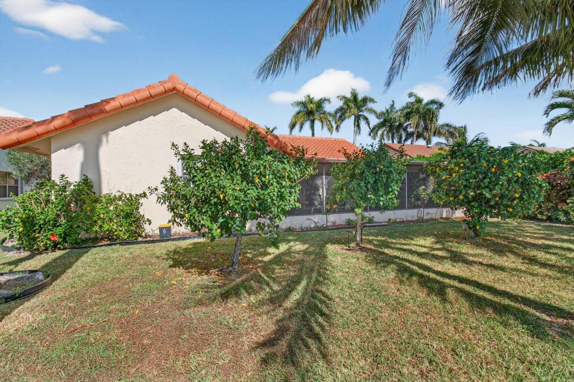 9303 Sun Pointe Dr Boynton Beach, FL 33437