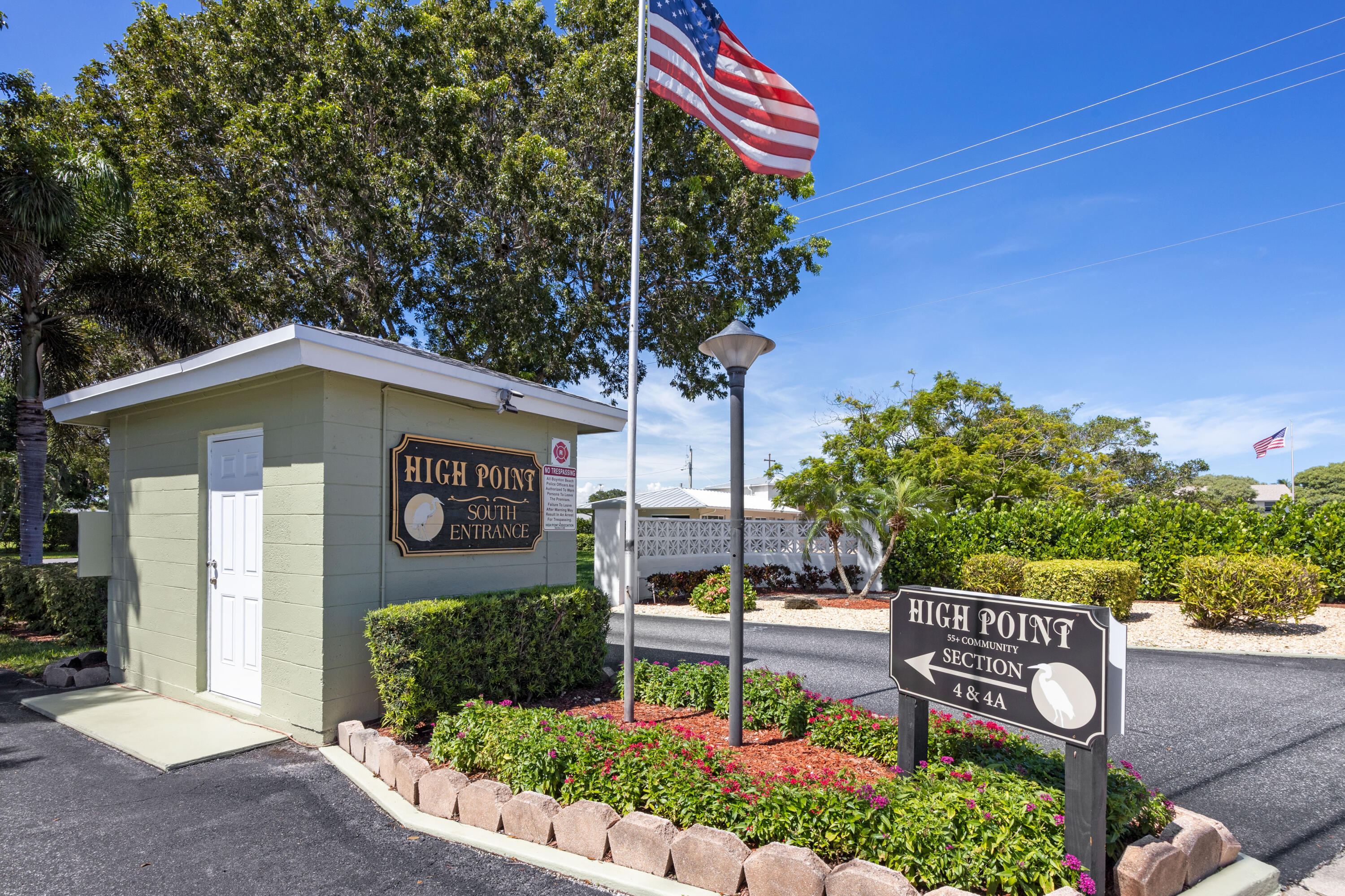 215 N High Pt Blvd #B Boynton Beach, FL 33435