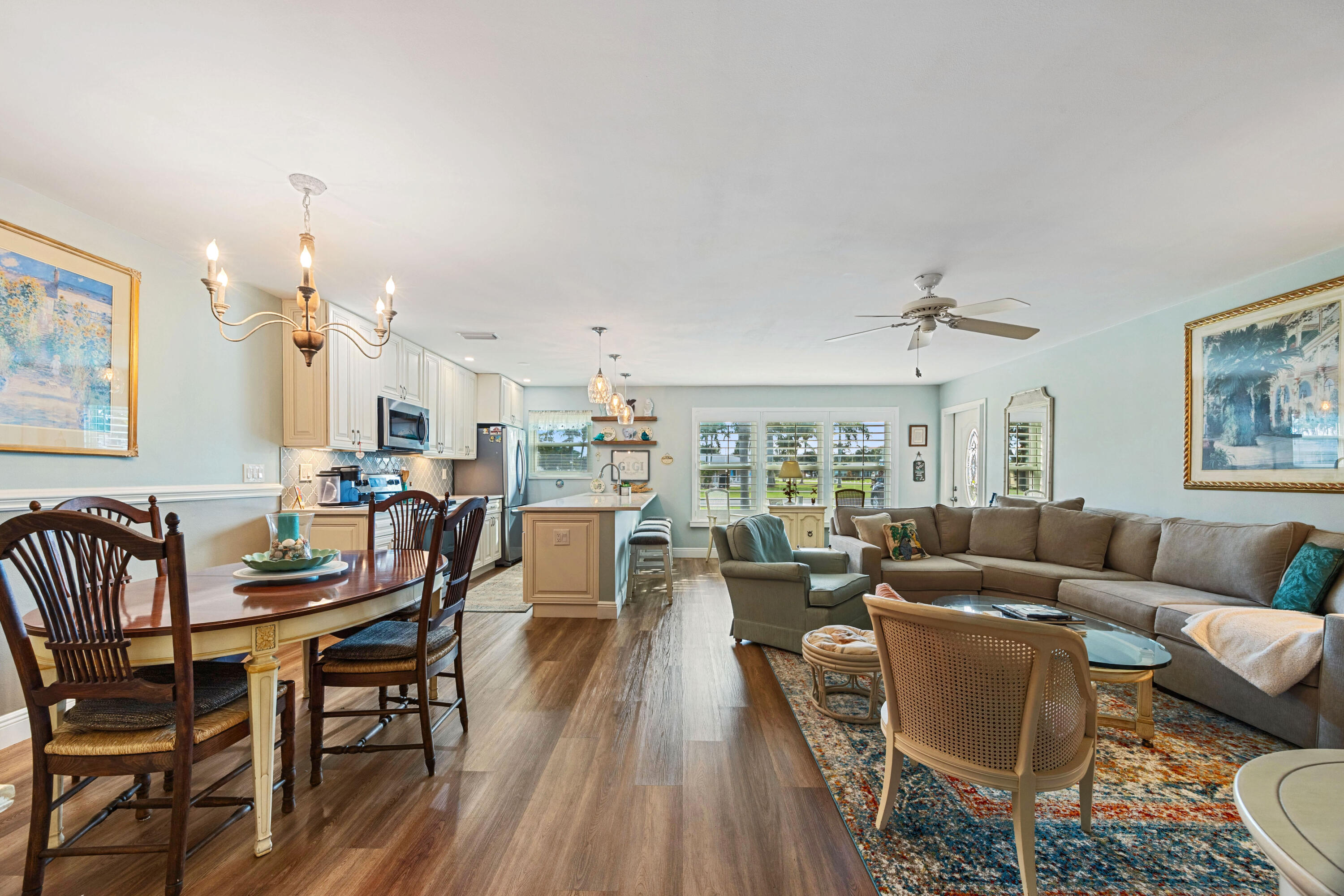 215 N High Pt Blvd #B Boynton Beach, FL 33435