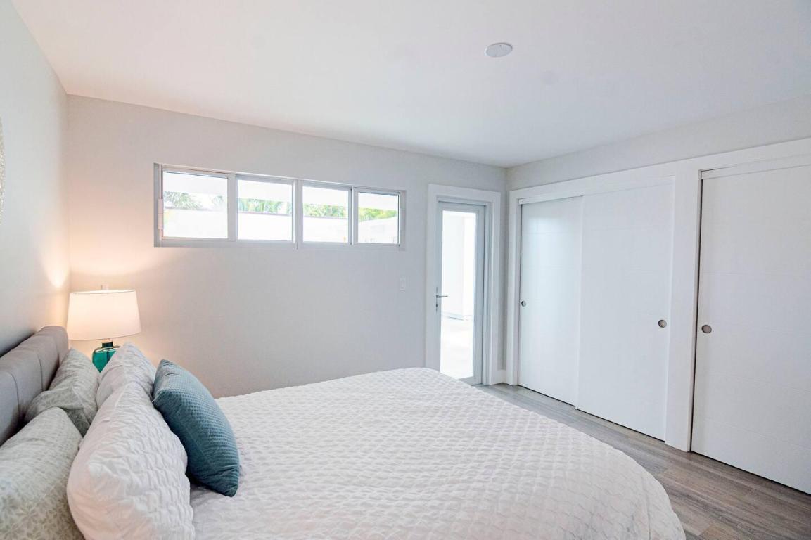 103 W Sandpiper Jupiter, FL 33477