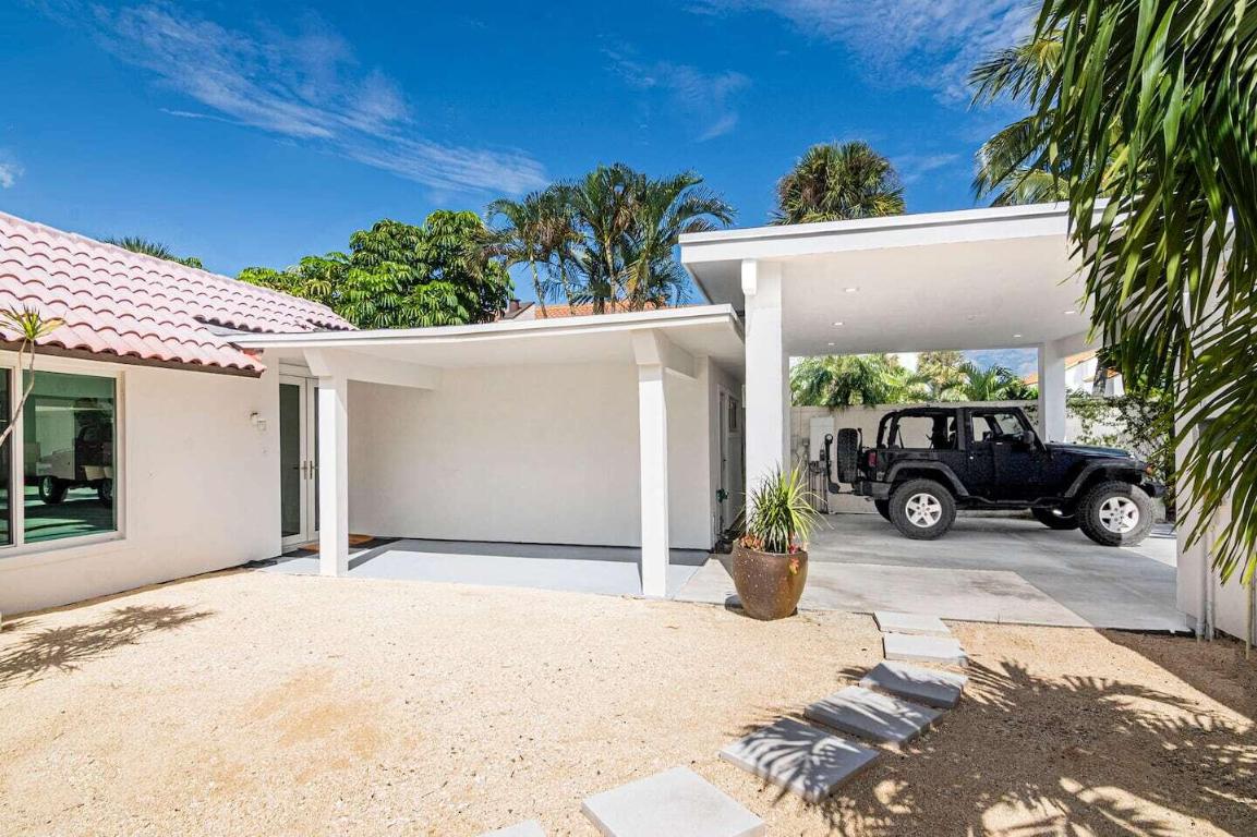 103 W Sandpiper Jupiter, FL 33477