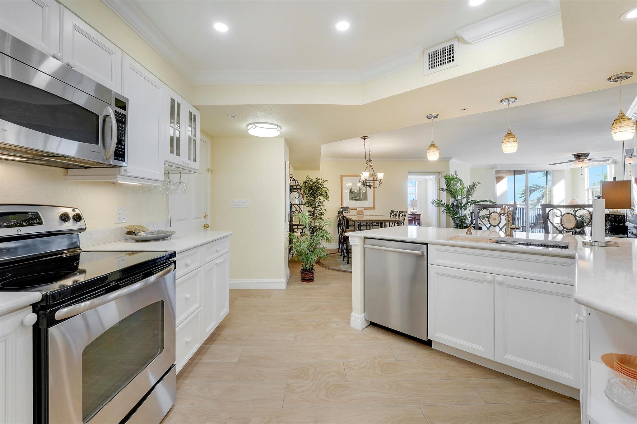 1801 N Flagler Dr #339