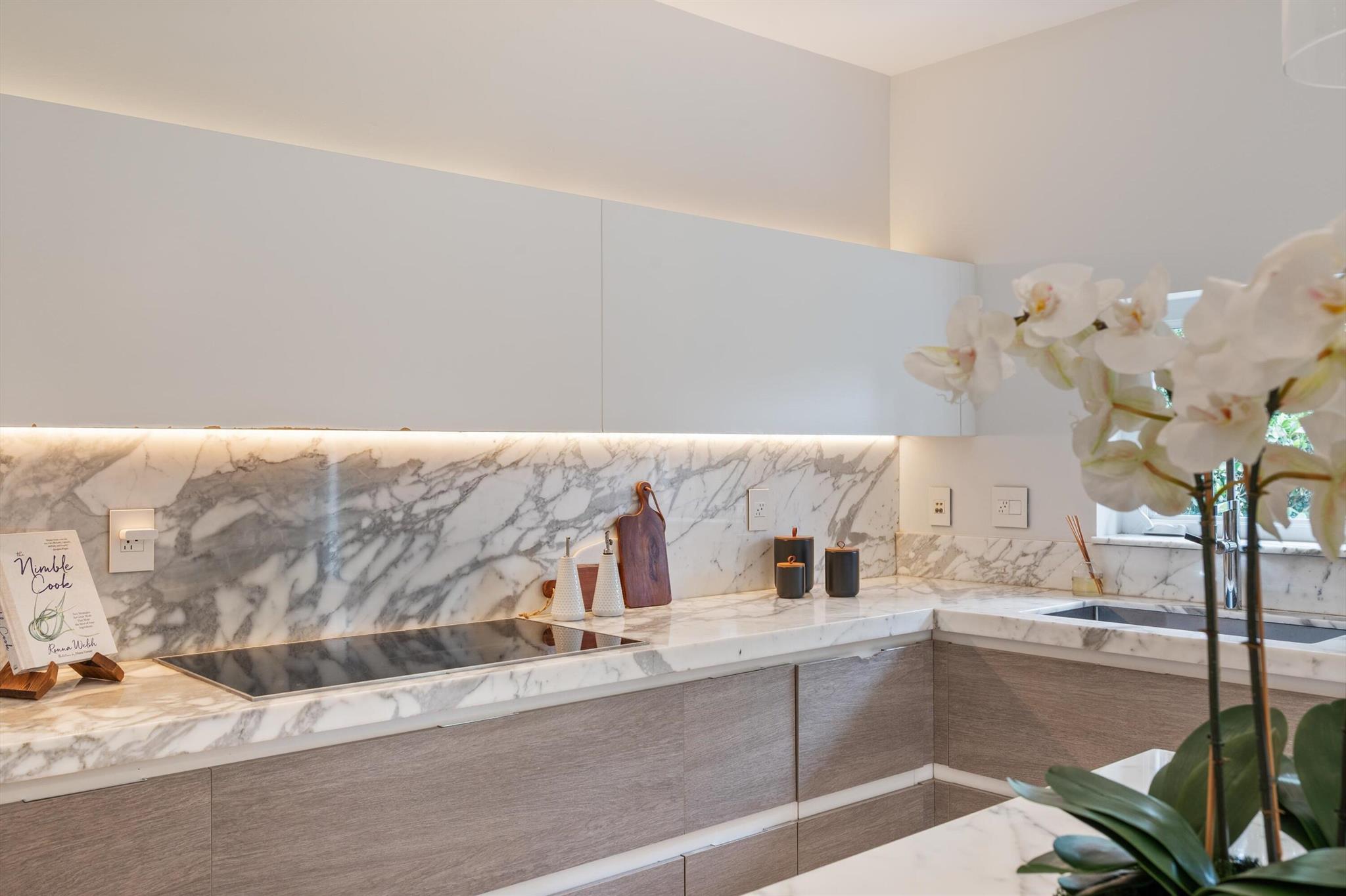 775 W 49th St Miami Beach, FL 33140