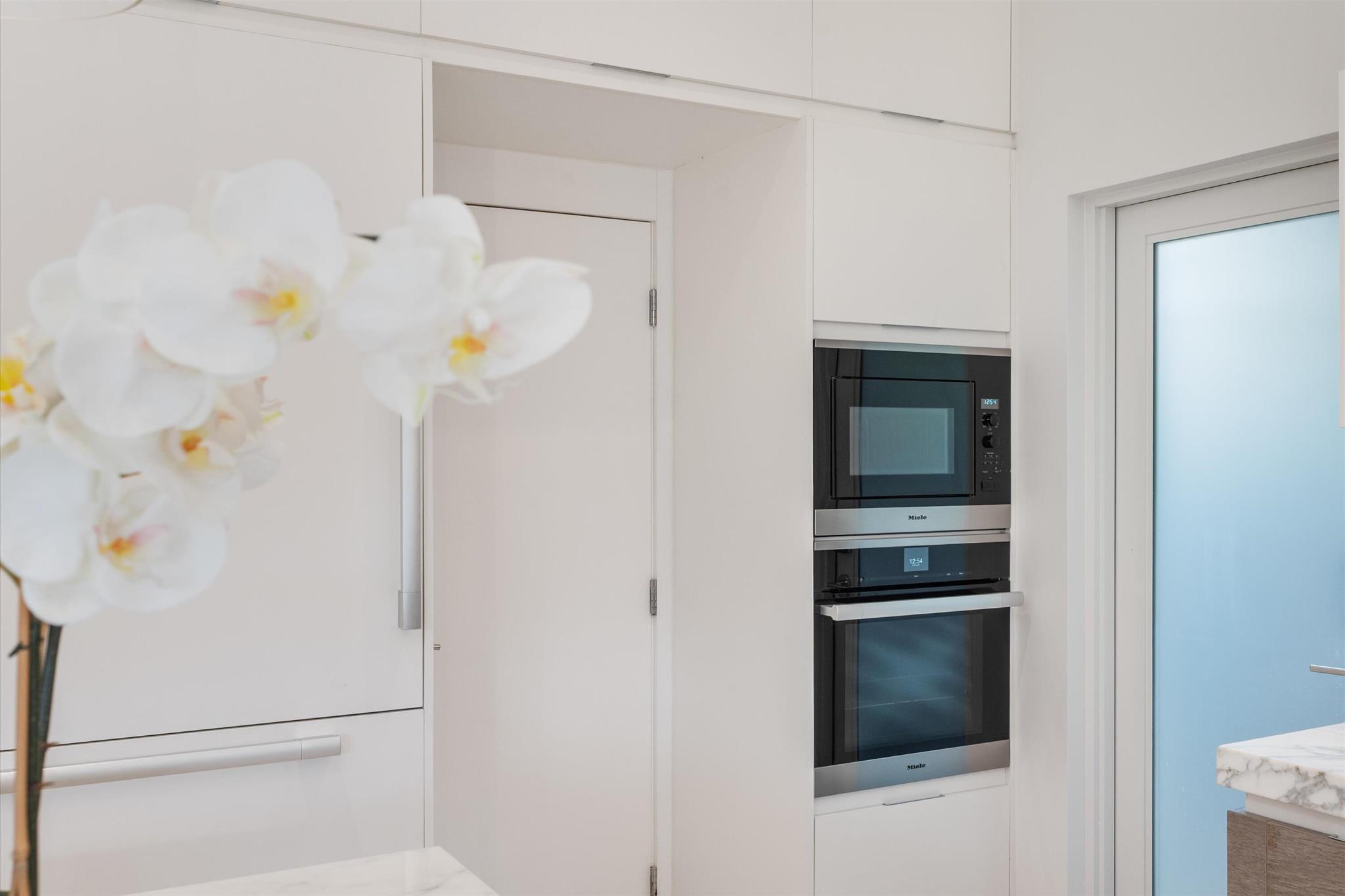 775 W 49th St Miami Beach, FL 33140