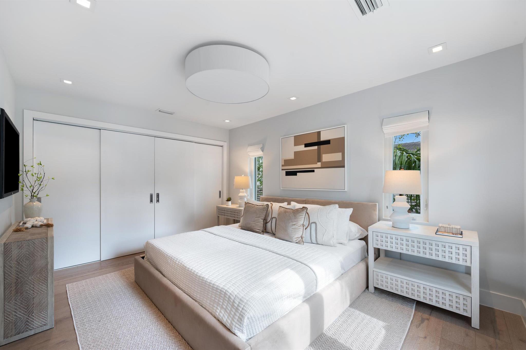 775 W 49th St Miami Beach, FL 33140