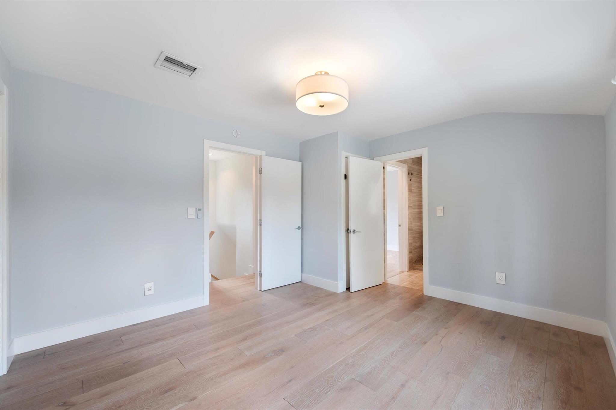 775 W 49th St Miami Beach, FL 33140