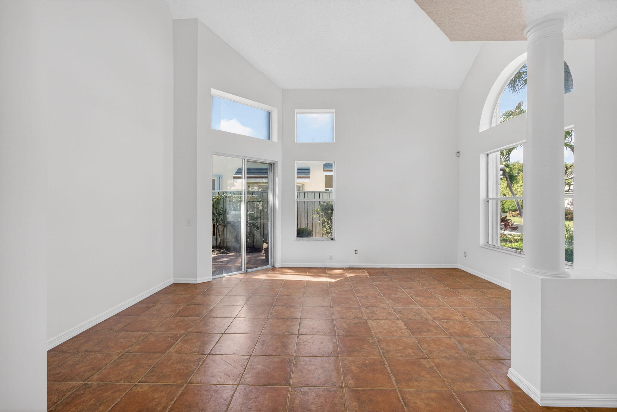 3057 Genoa Jupiter, FL 33477