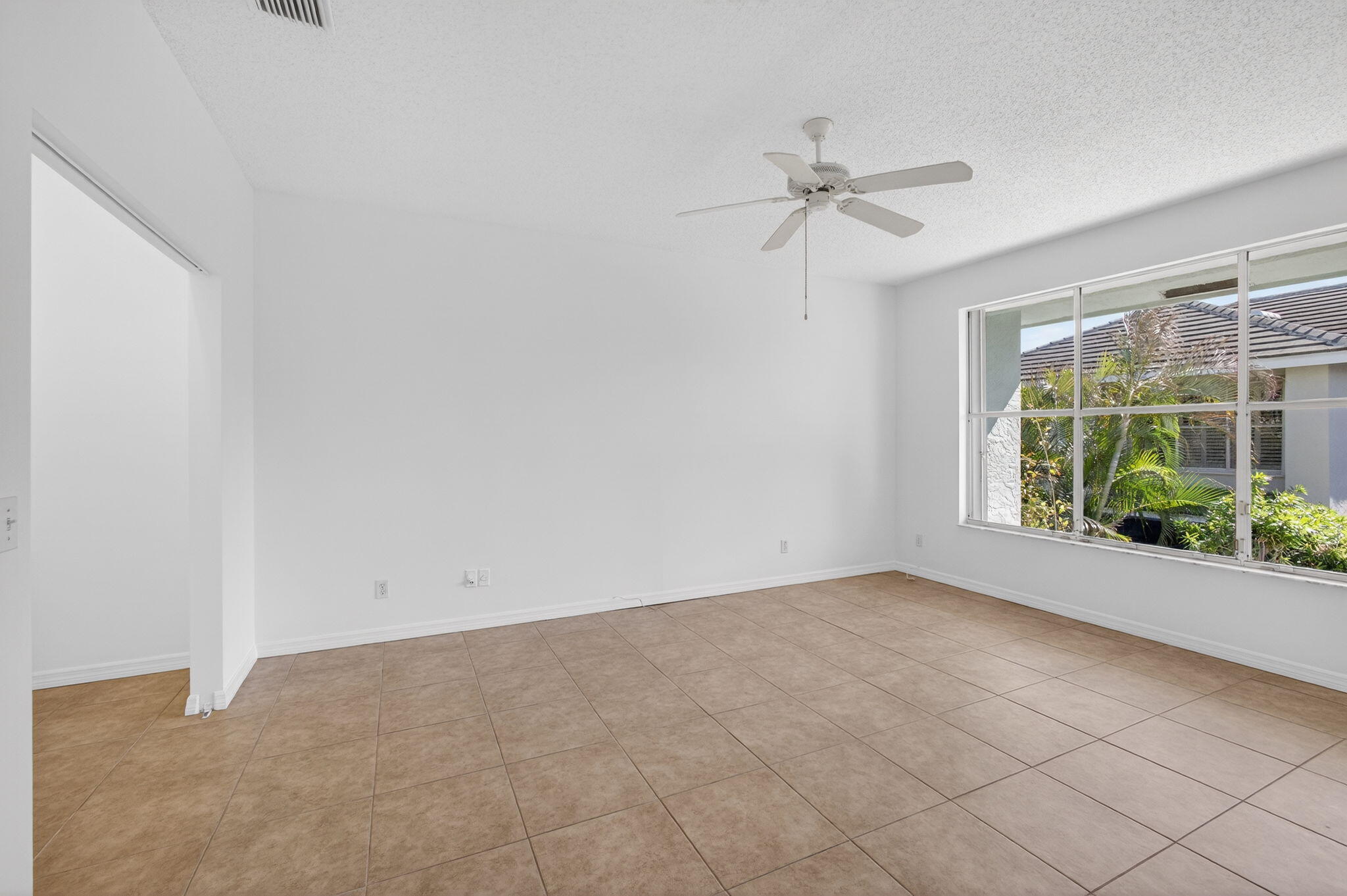 3057 Genoa Jupiter, FL 33477