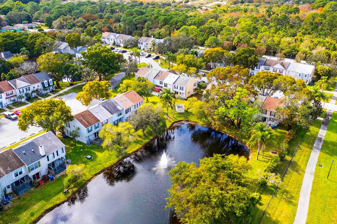 407 Georgian Park Jupiter, FL 33458