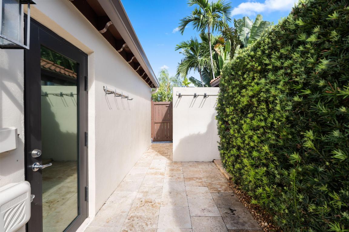 1484 Via Del Sol Jupiter, FL 33477