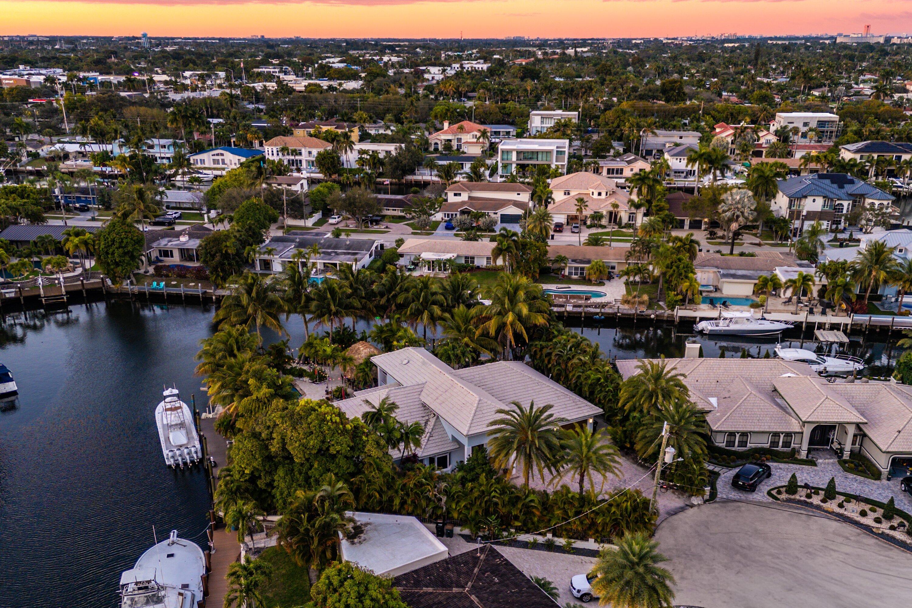 2311 NE 47th Lighthouse Point, FL 33064