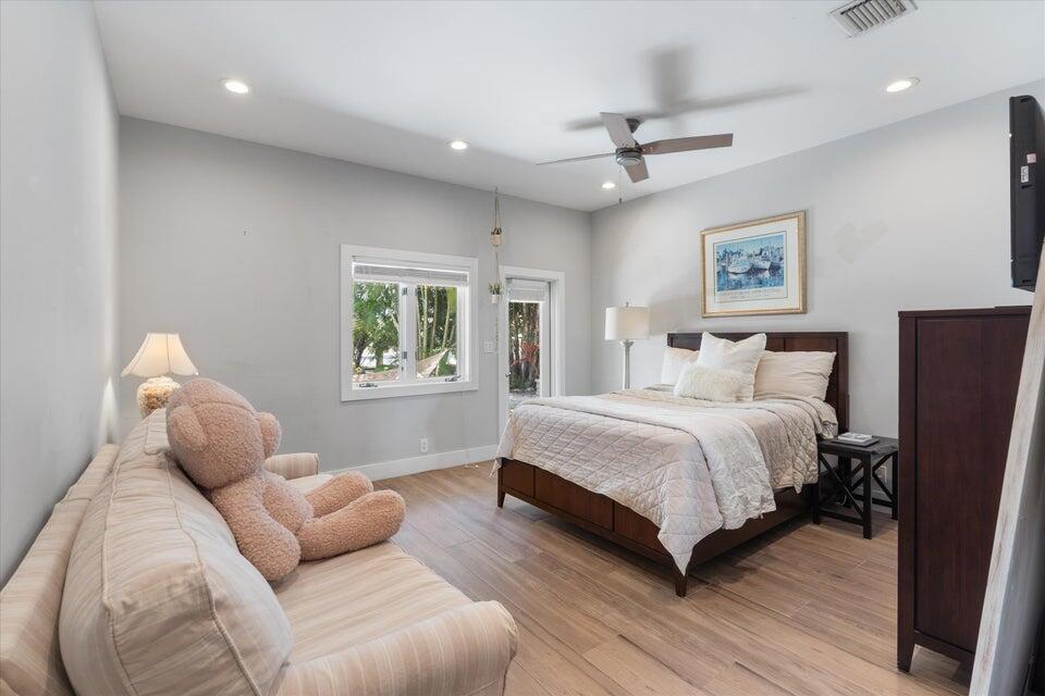2311 NE 47th Lighthouse Point, FL 33064