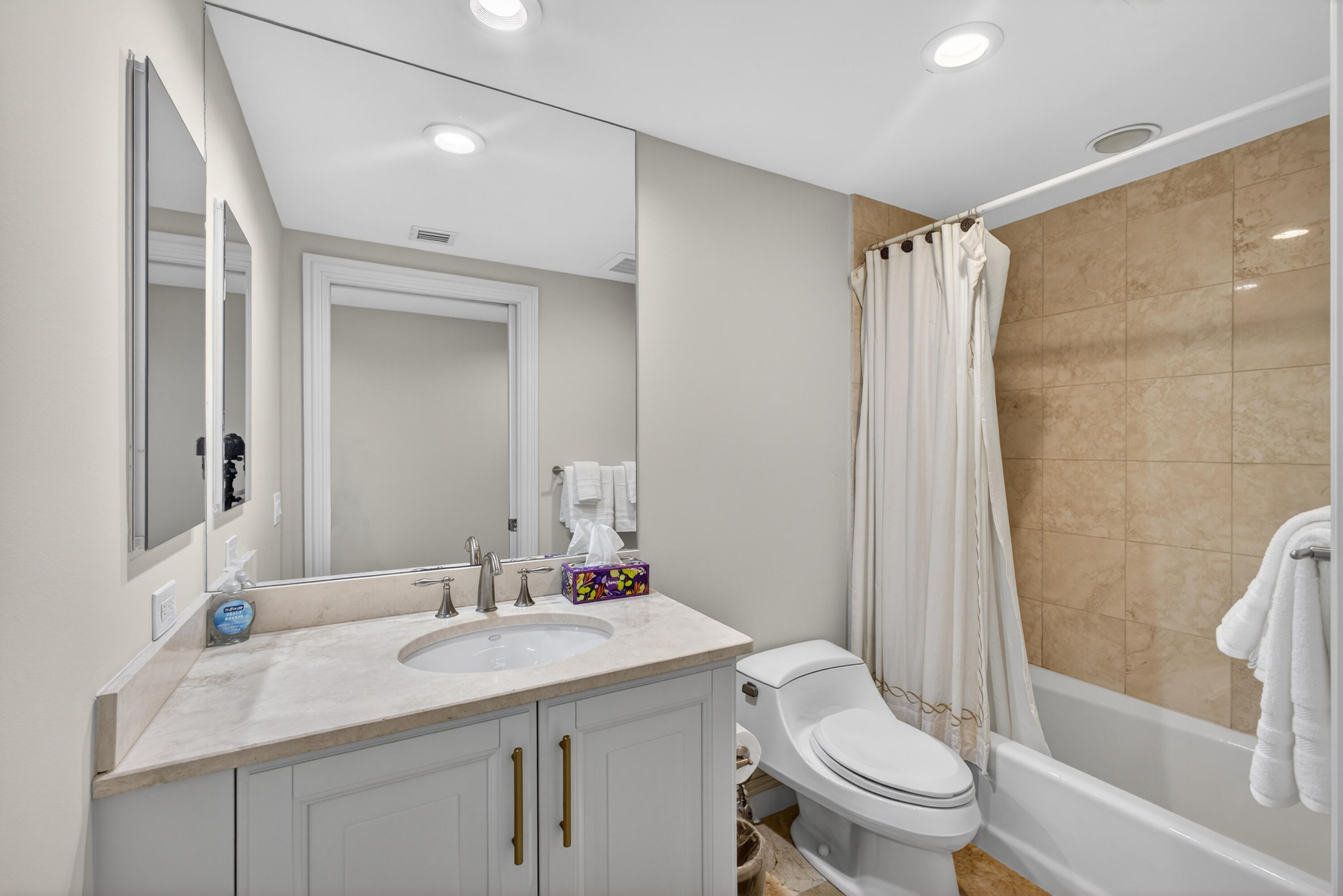 3800 N Ocean #452 Singer Island, FL 33404