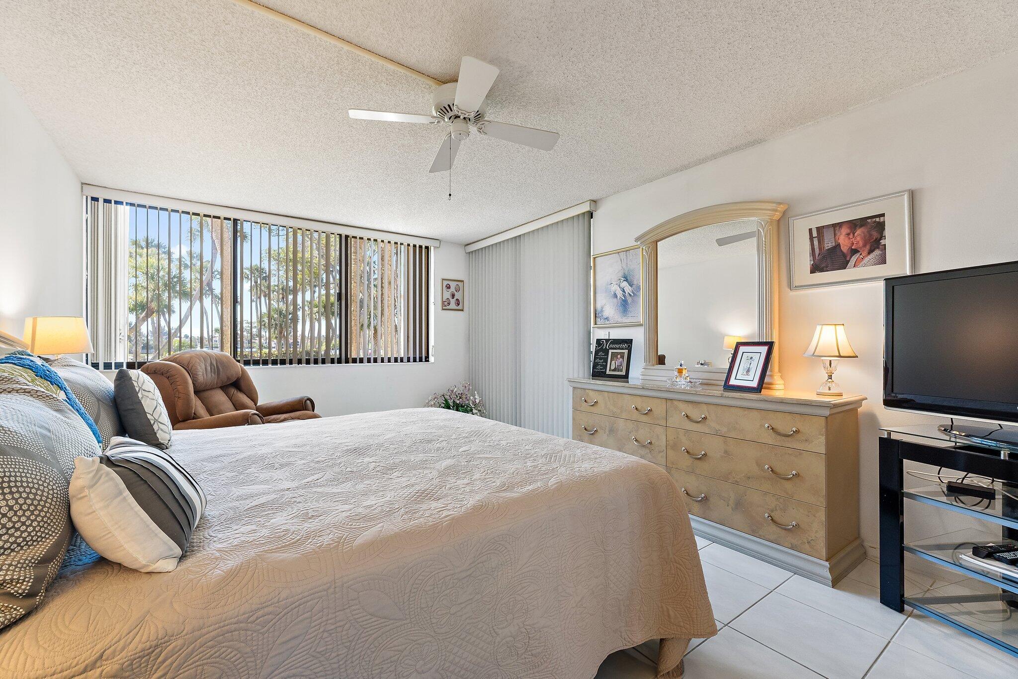 1000 N Us Hwy 1 #Ja102 Jupiter, FL 33477