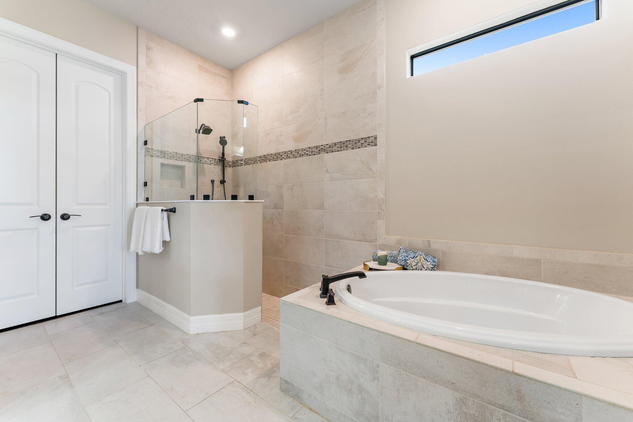 125 Indigo Riv Jupiter, FL 33478