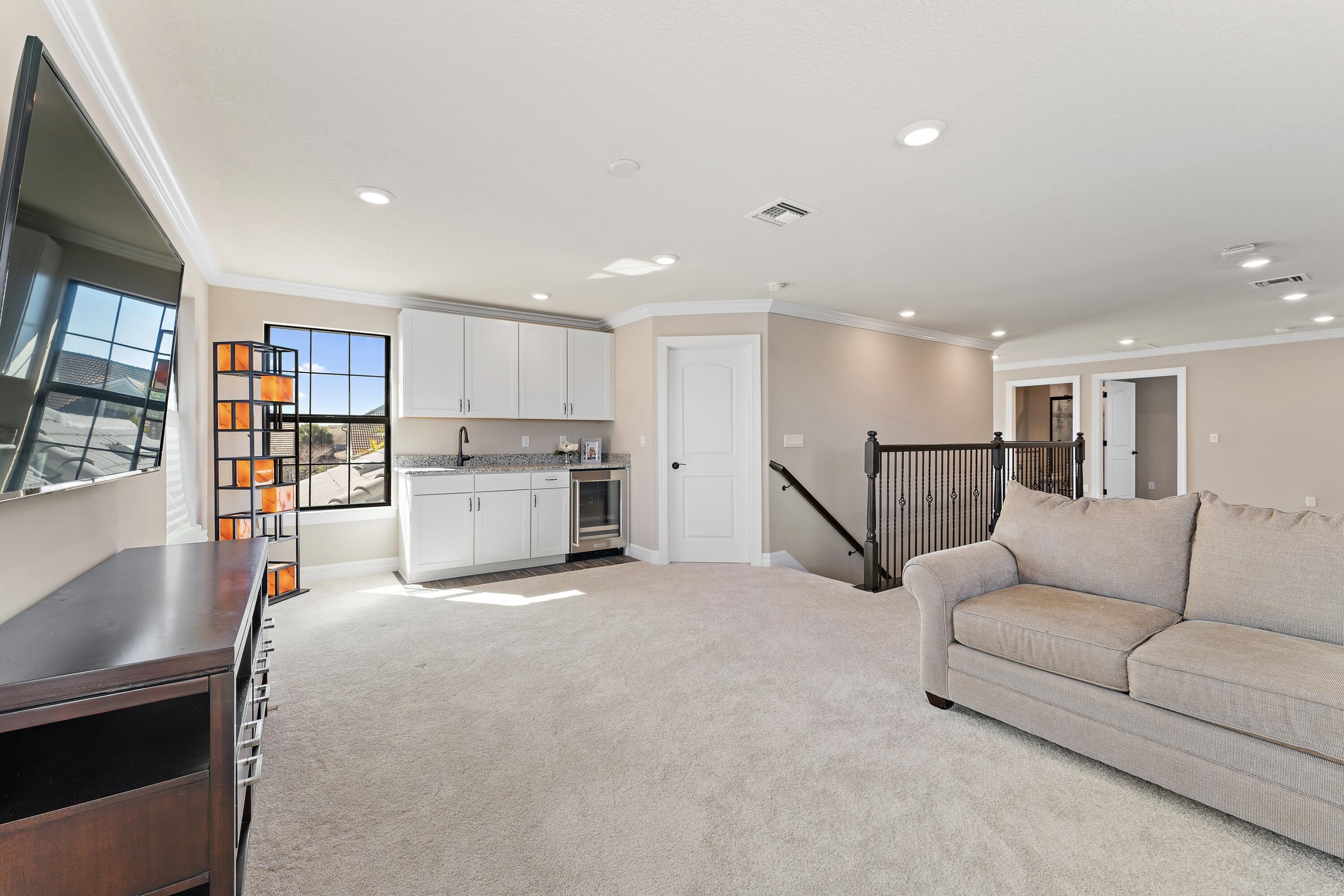 125 Indigo Riv Jupiter, FL 33478