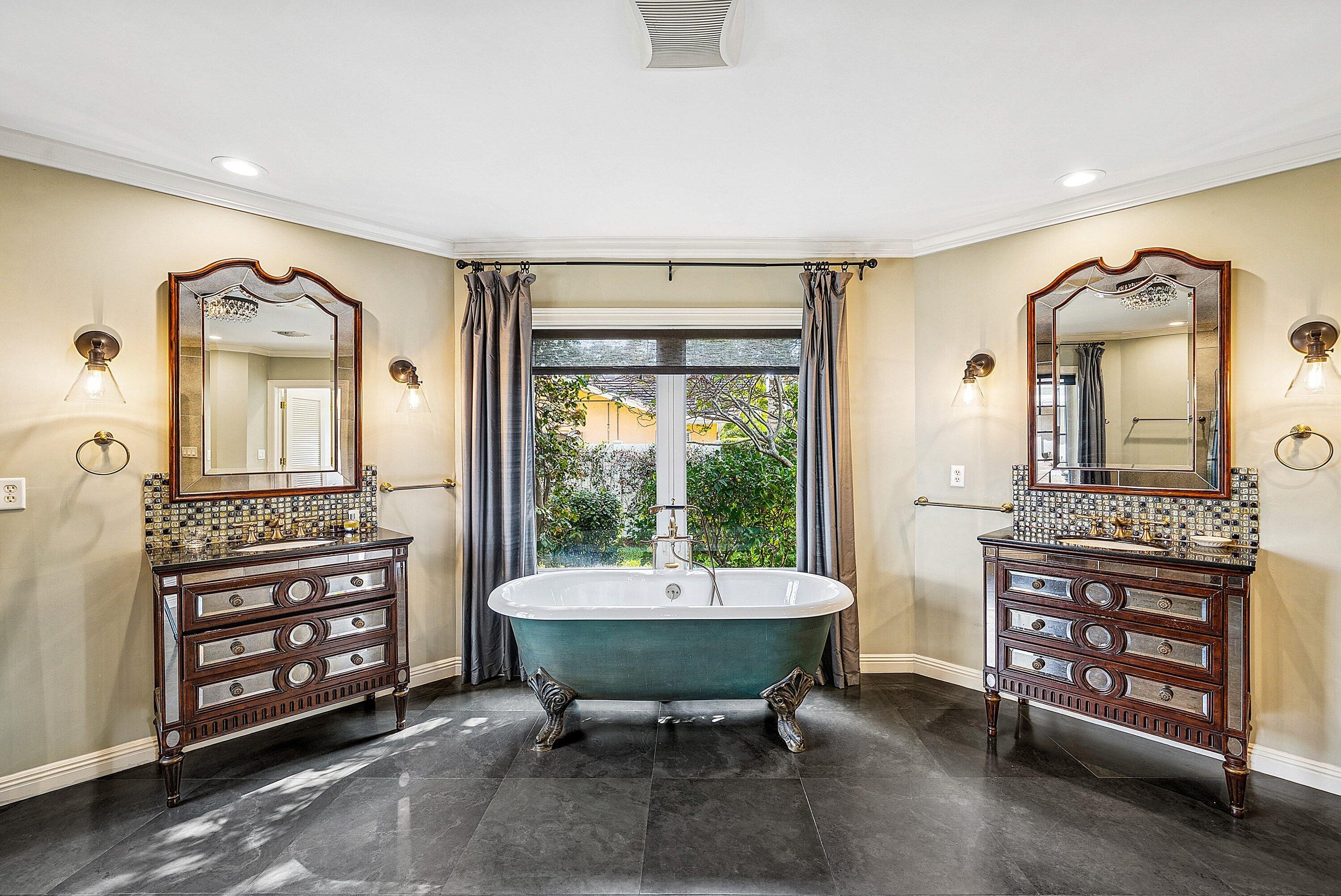 1103 NW 6th Delray Beach, FL 33444