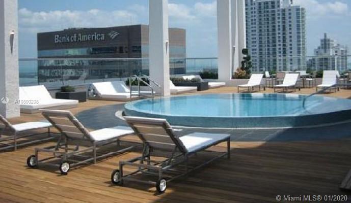image 500 Brickell East10