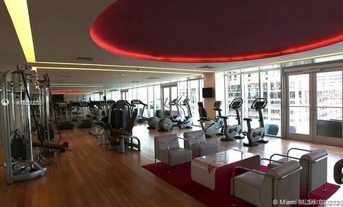 image 500 Brickell East11