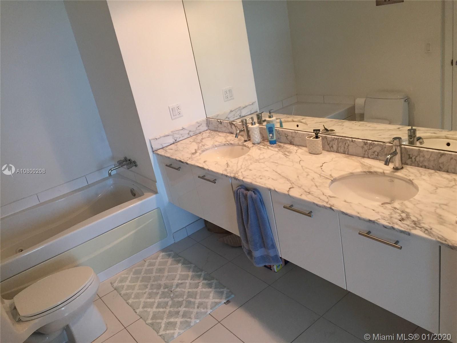 image 500 Brickell East23