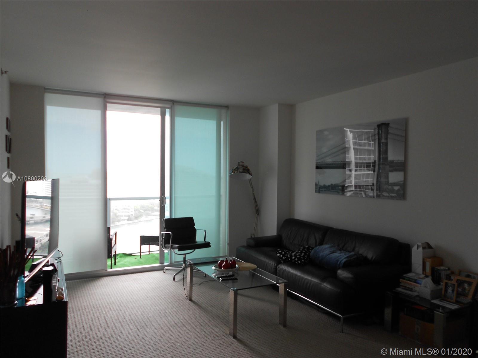 image 500 Brickell East24