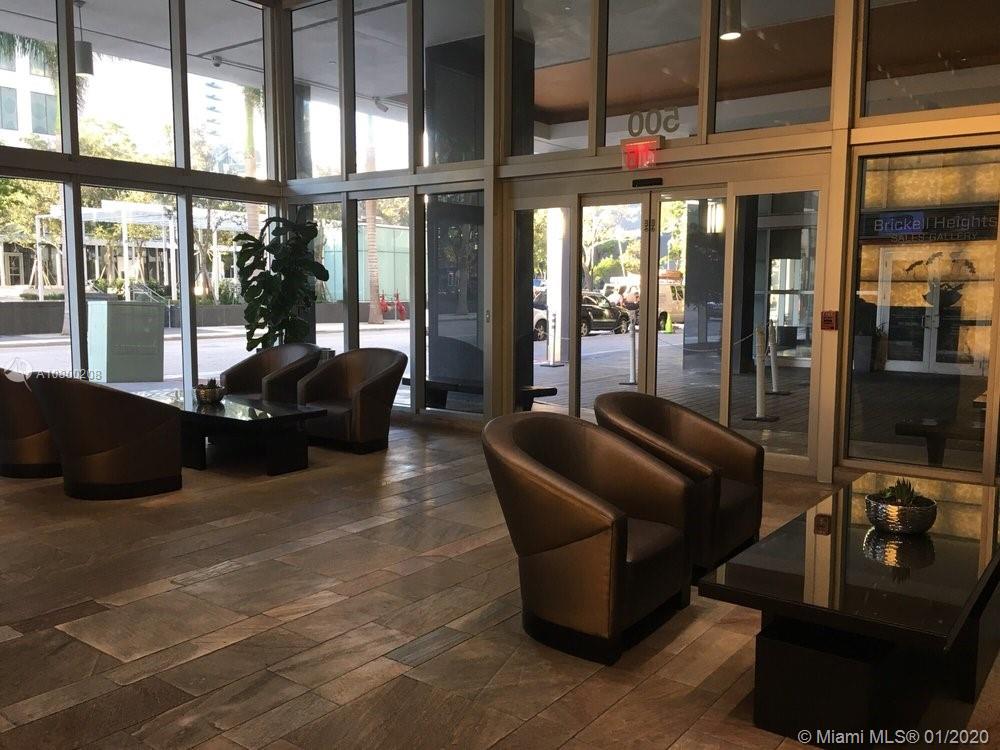 image 500 Brickell East5