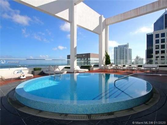 image 500 Brickell East6