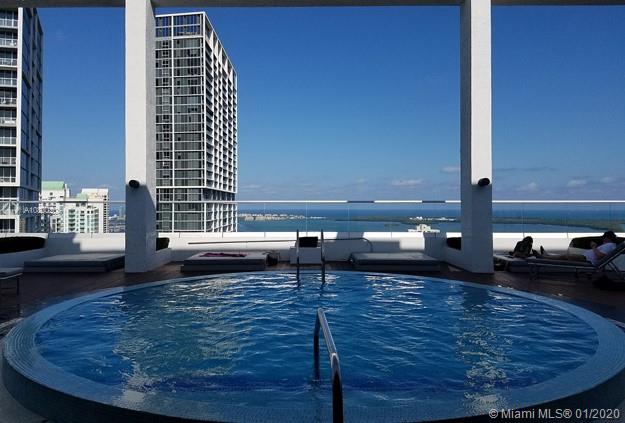 image 500 Brickell East7