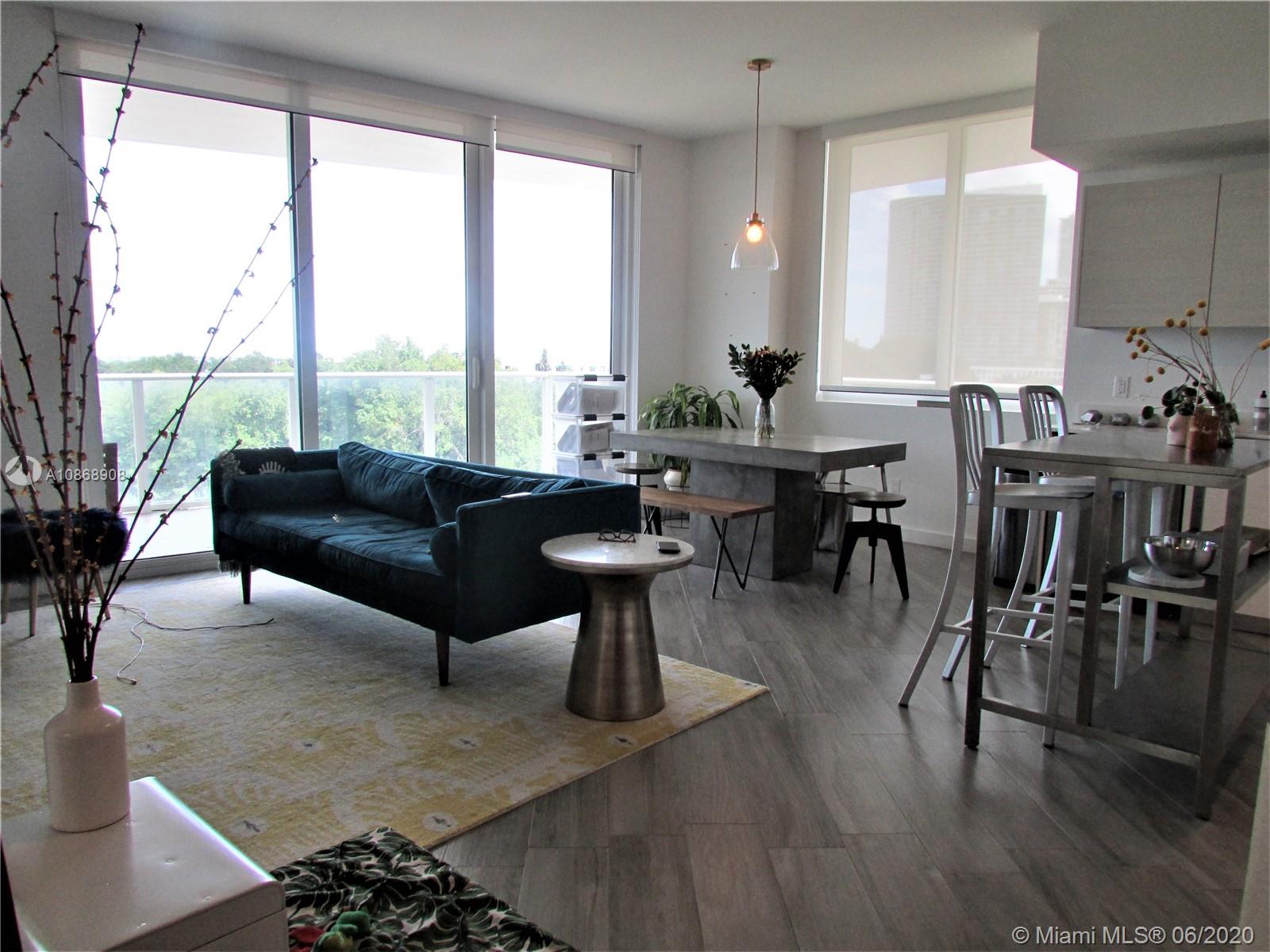 image Baltus House1