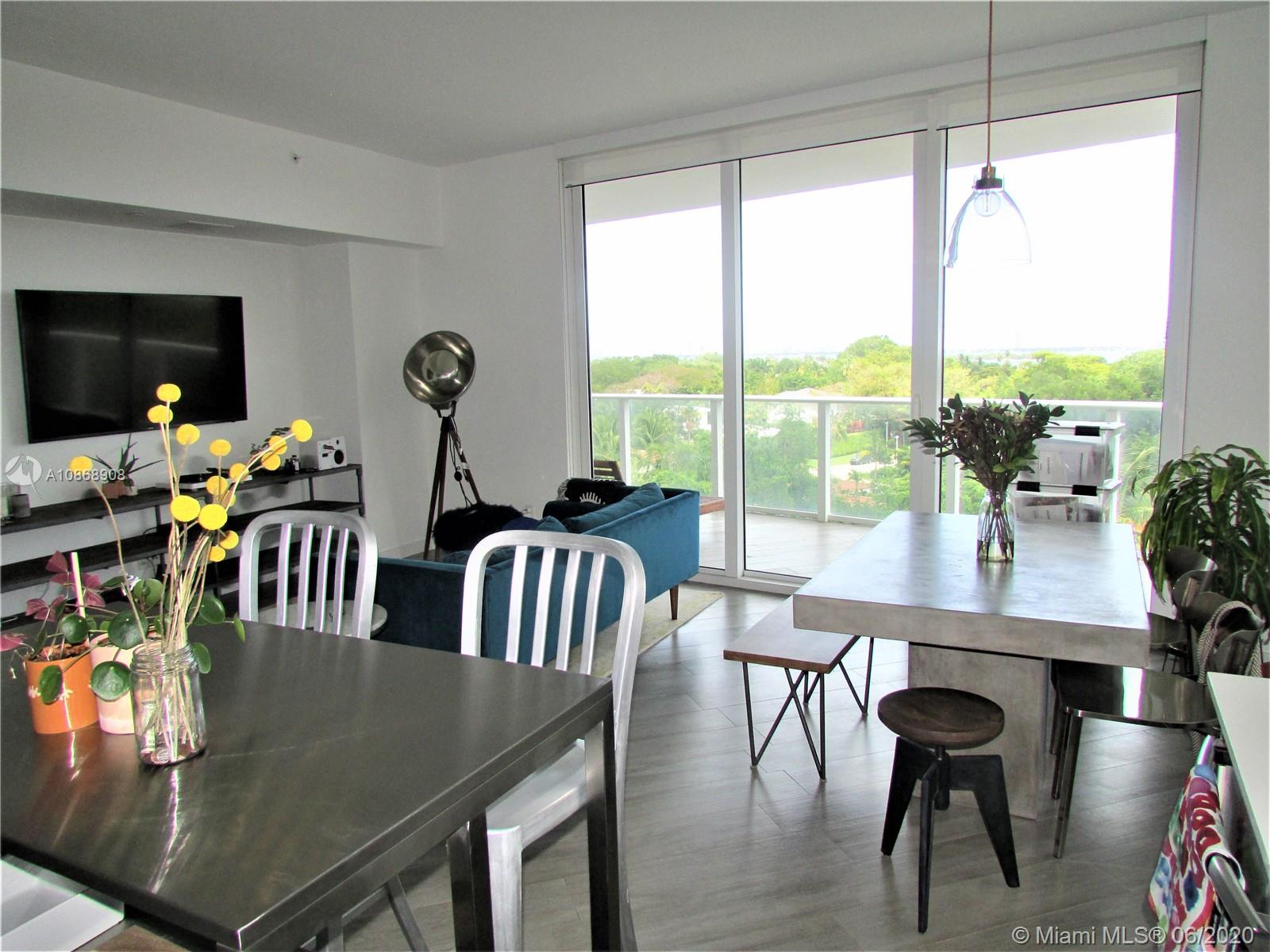 image Baltus House2