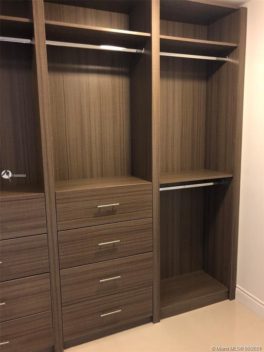 10203 Collins Ave #605,Bal Harbour, FL 33154