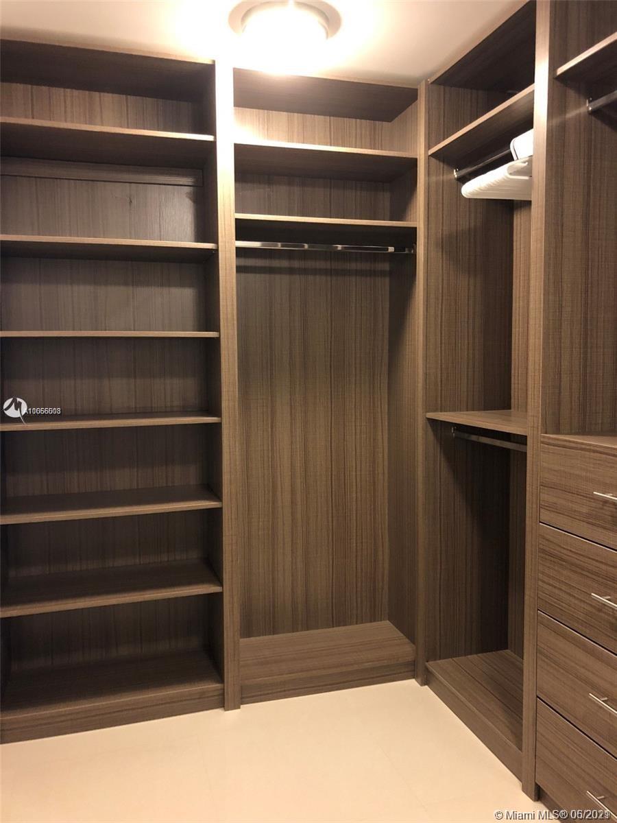 10203 Collins Ave #605,Bal Harbour, FL 33154