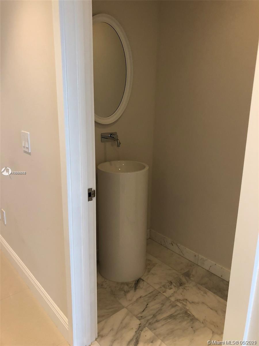 10203 Collins Ave #605,Bal Harbour, FL 33154