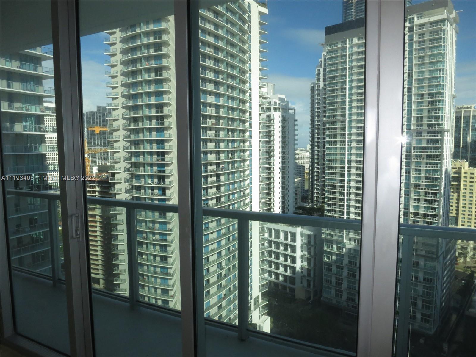 79 SW 12th St #3106-S Miami, FL 33130