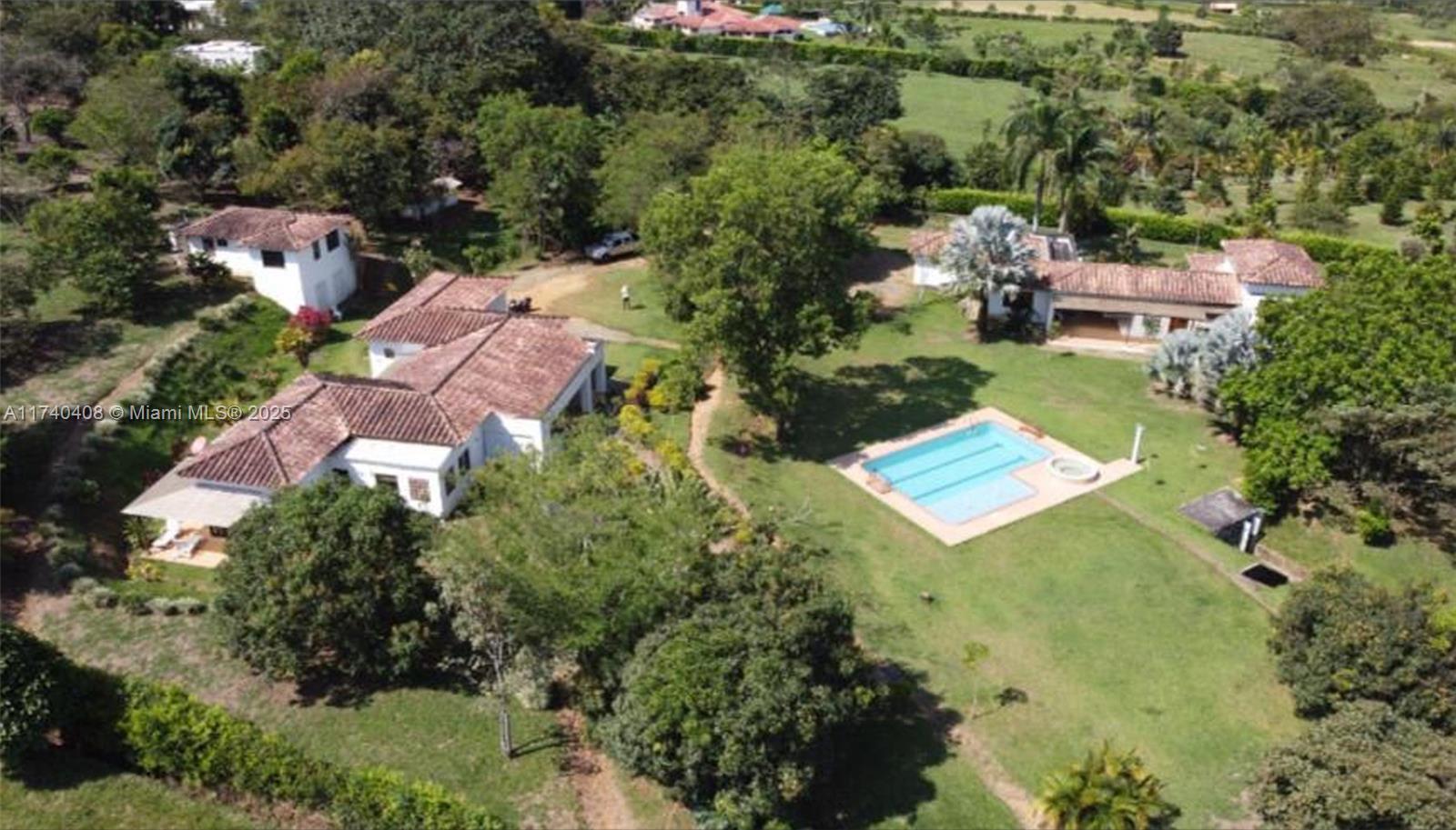 1000 NE Barbosa Berrio ,, FL 23987