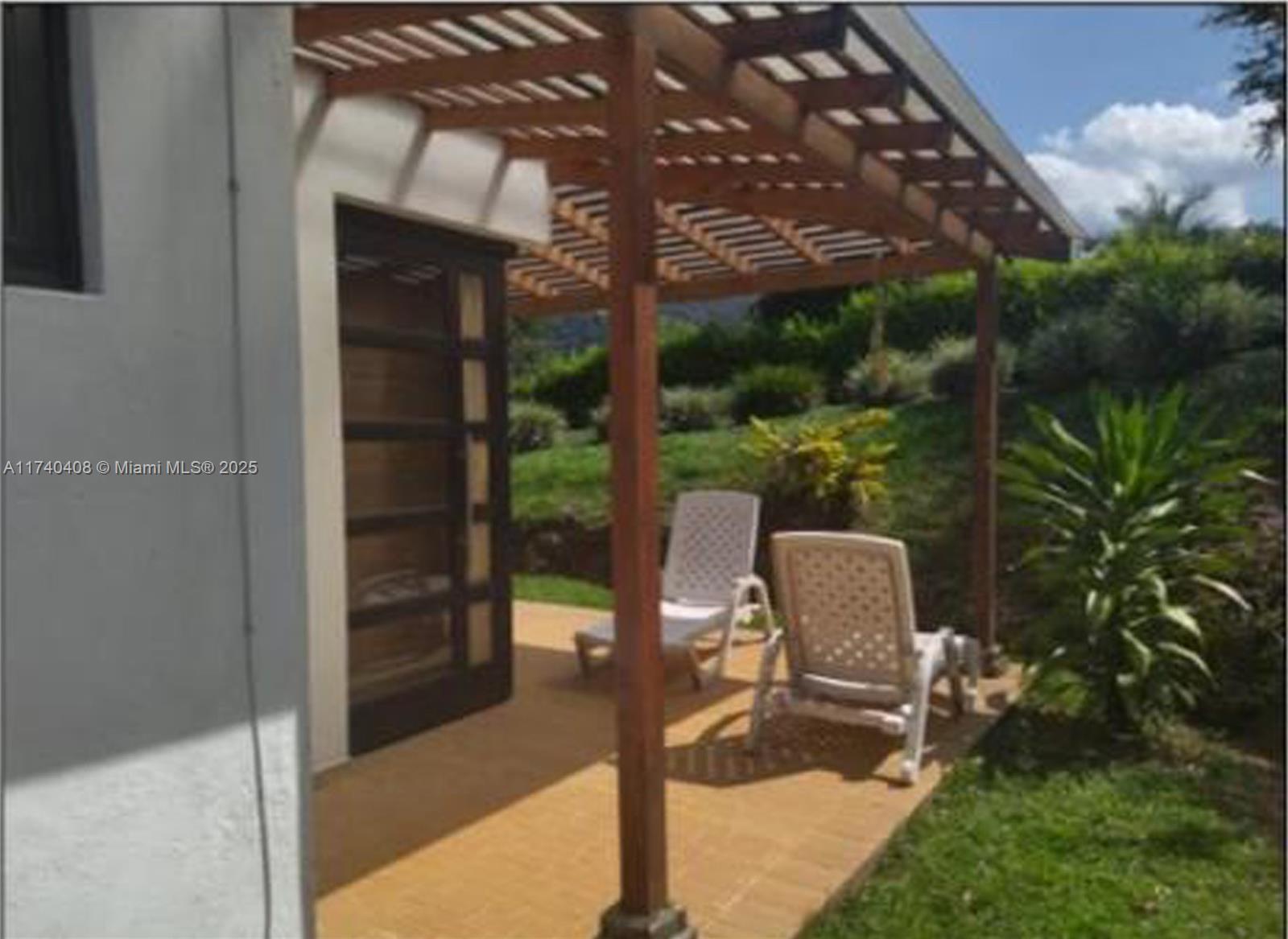 1000 NE Barbosa Berrio ,, FL 23987