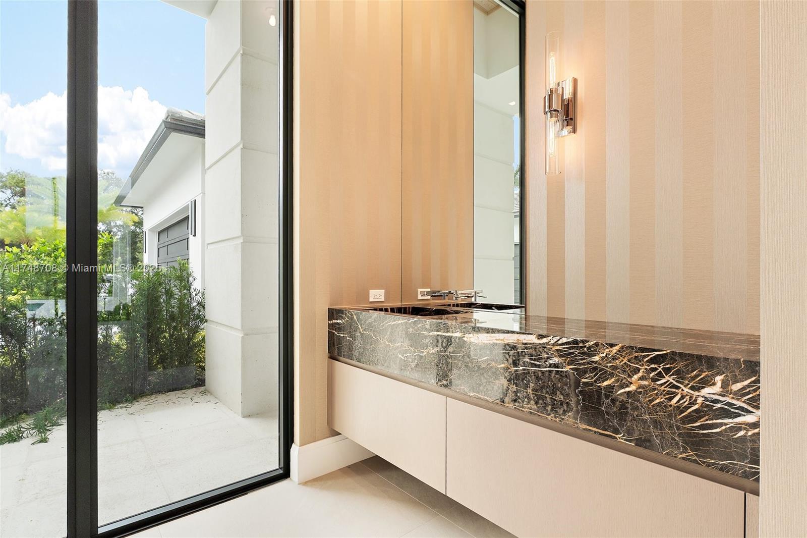 226 Bears Clb Dr Jupiter, FL 33477