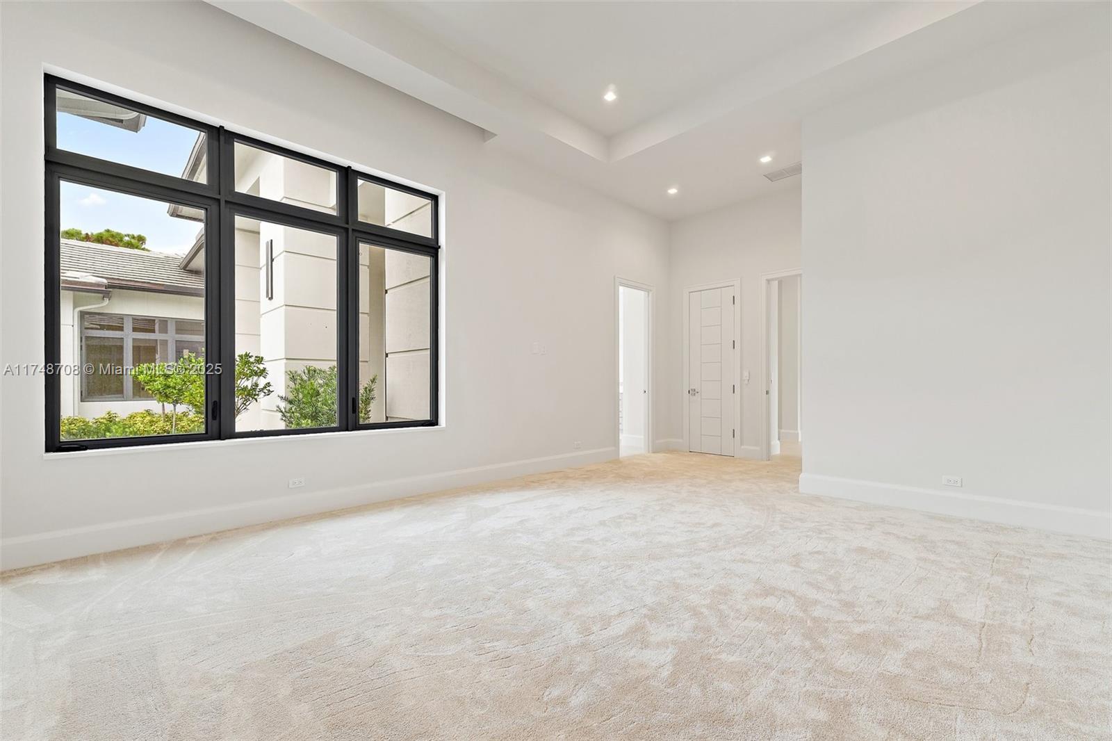 226 Bears Clb Dr Jupiter, FL 33477