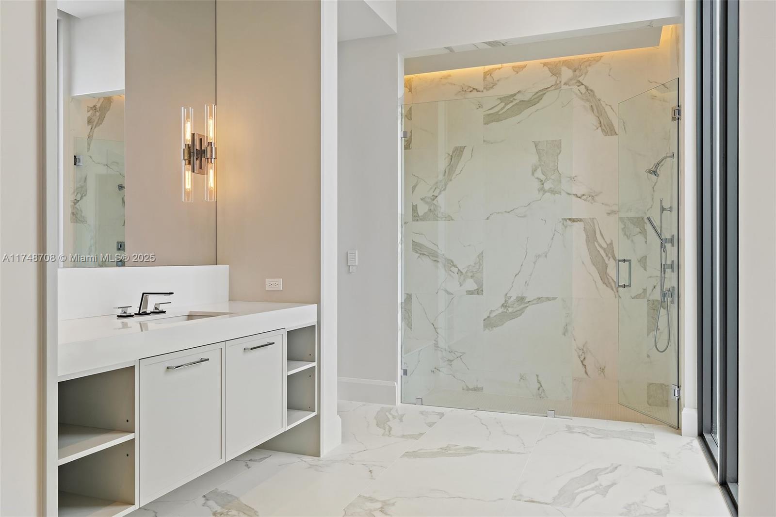 226 Bears Clb Dr Jupiter, FL 33477