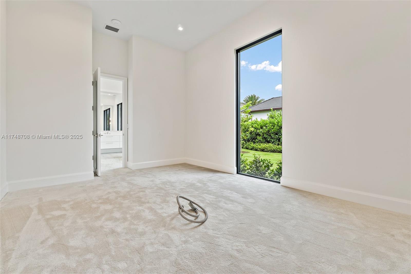 226 Bears Clb Dr Jupiter, FL 33477