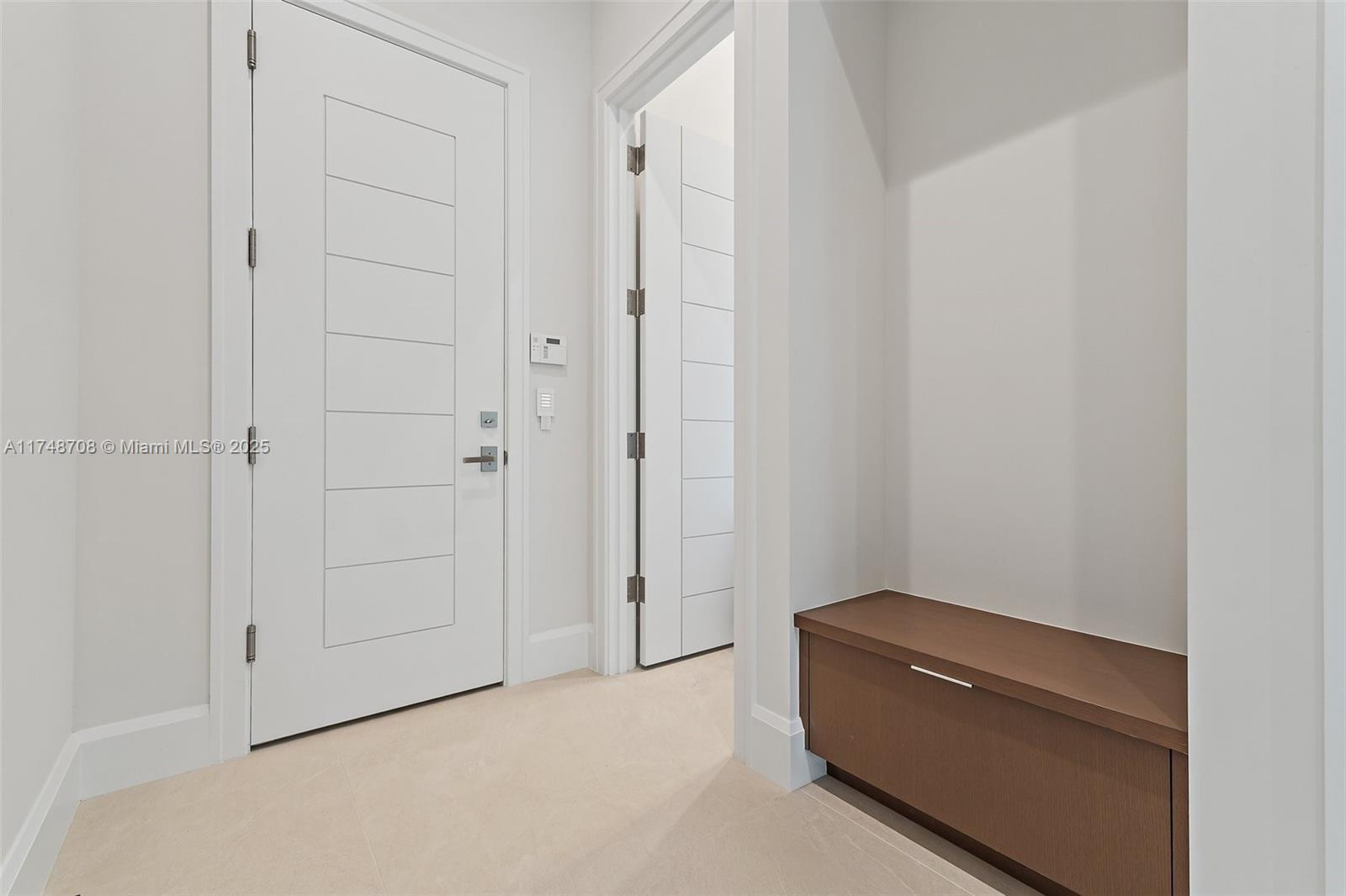 226 Bears Clb Dr Jupiter, FL 33477