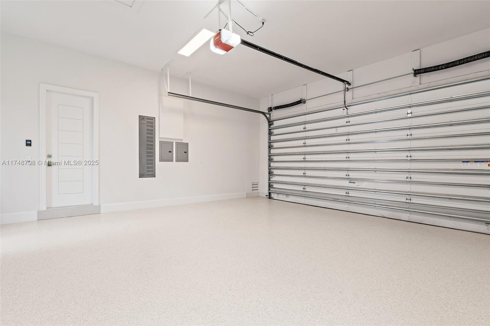 226 Bears Clb Dr Jupiter, FL 33477