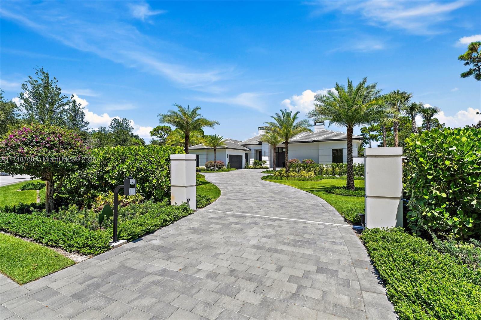 226 Bears Clb Dr Jupiter, FL 33477