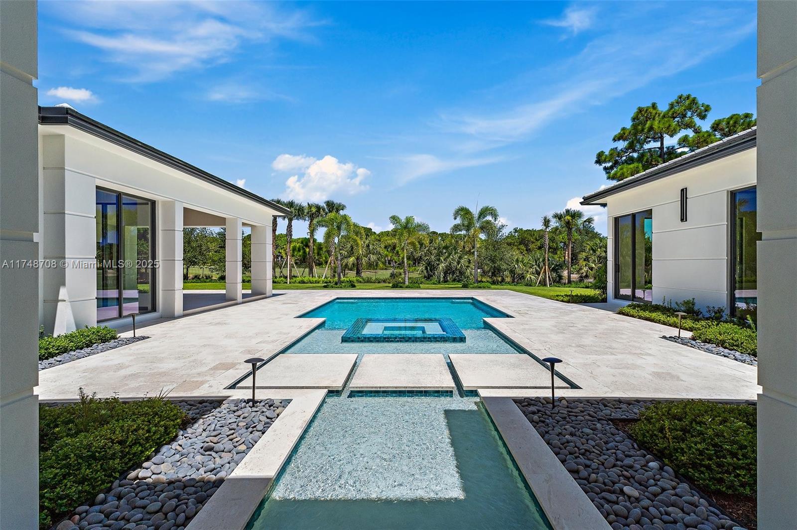 226 Bears Clb Dr Jupiter, FL 33477