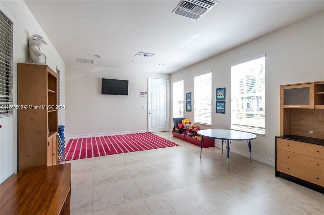 image Orchid Grove16