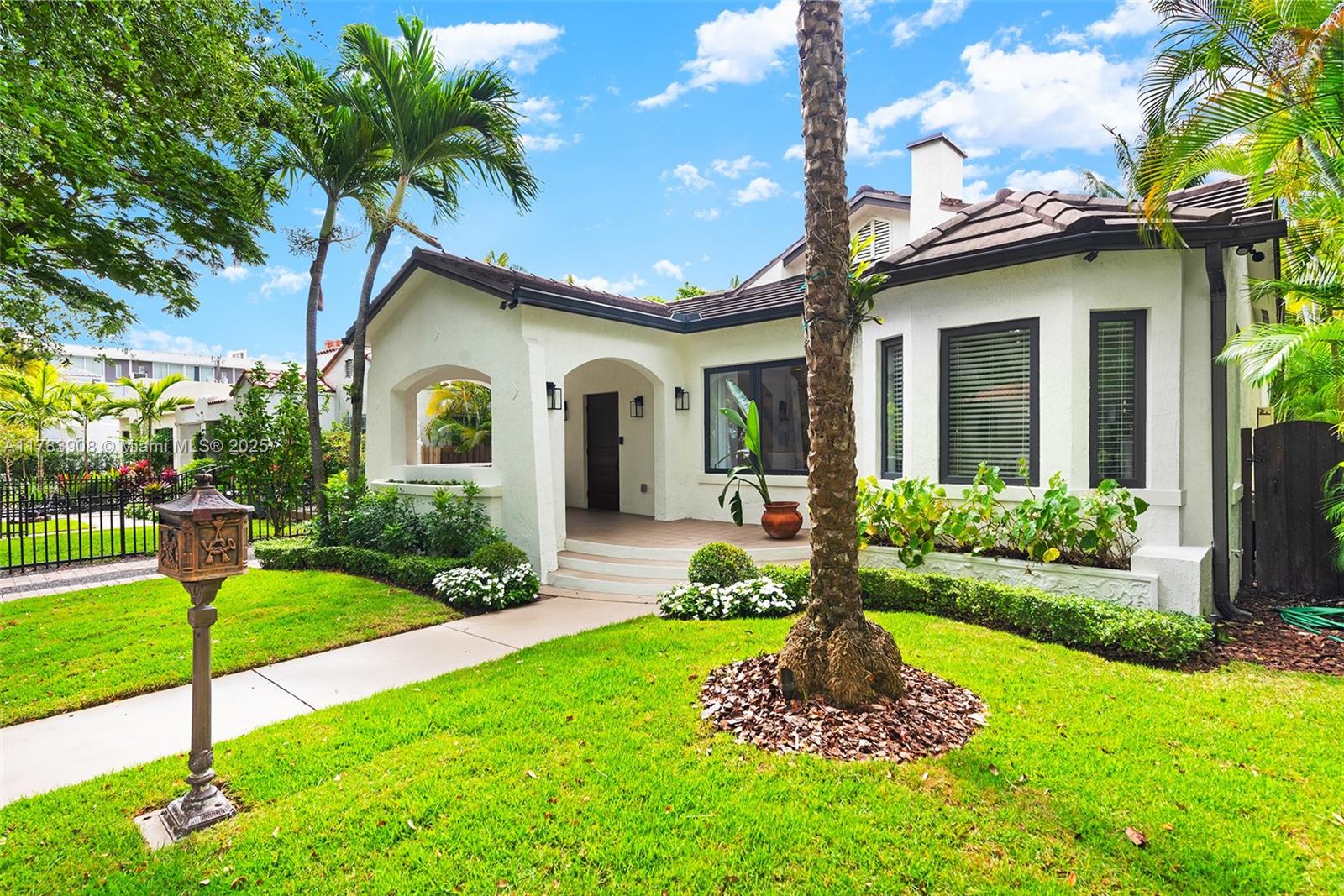 146 NE 47th St Miami, FL 33137