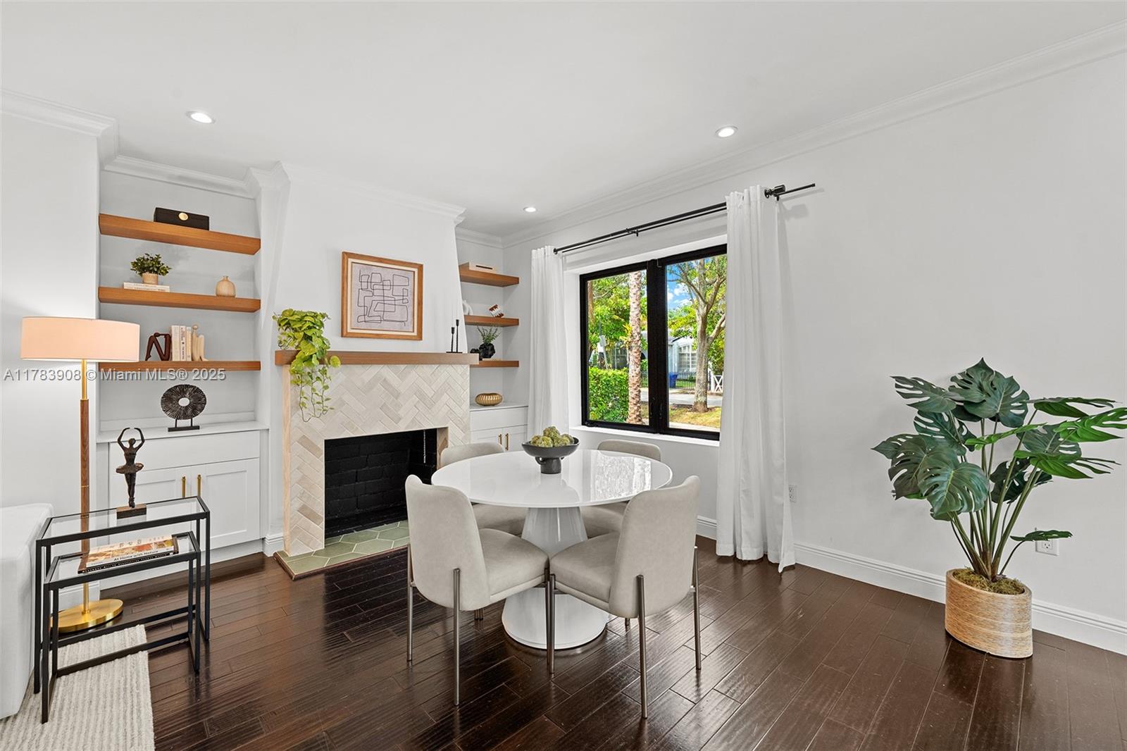 146 NE 47th St Miami, FL 33137